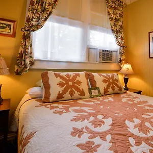 Wailuku Guesthouse Guest house
